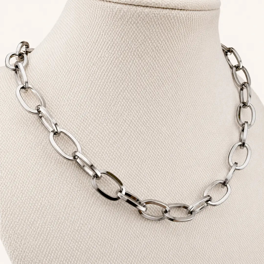 Faire: Stainless Steel Statement Oval Link Necklace