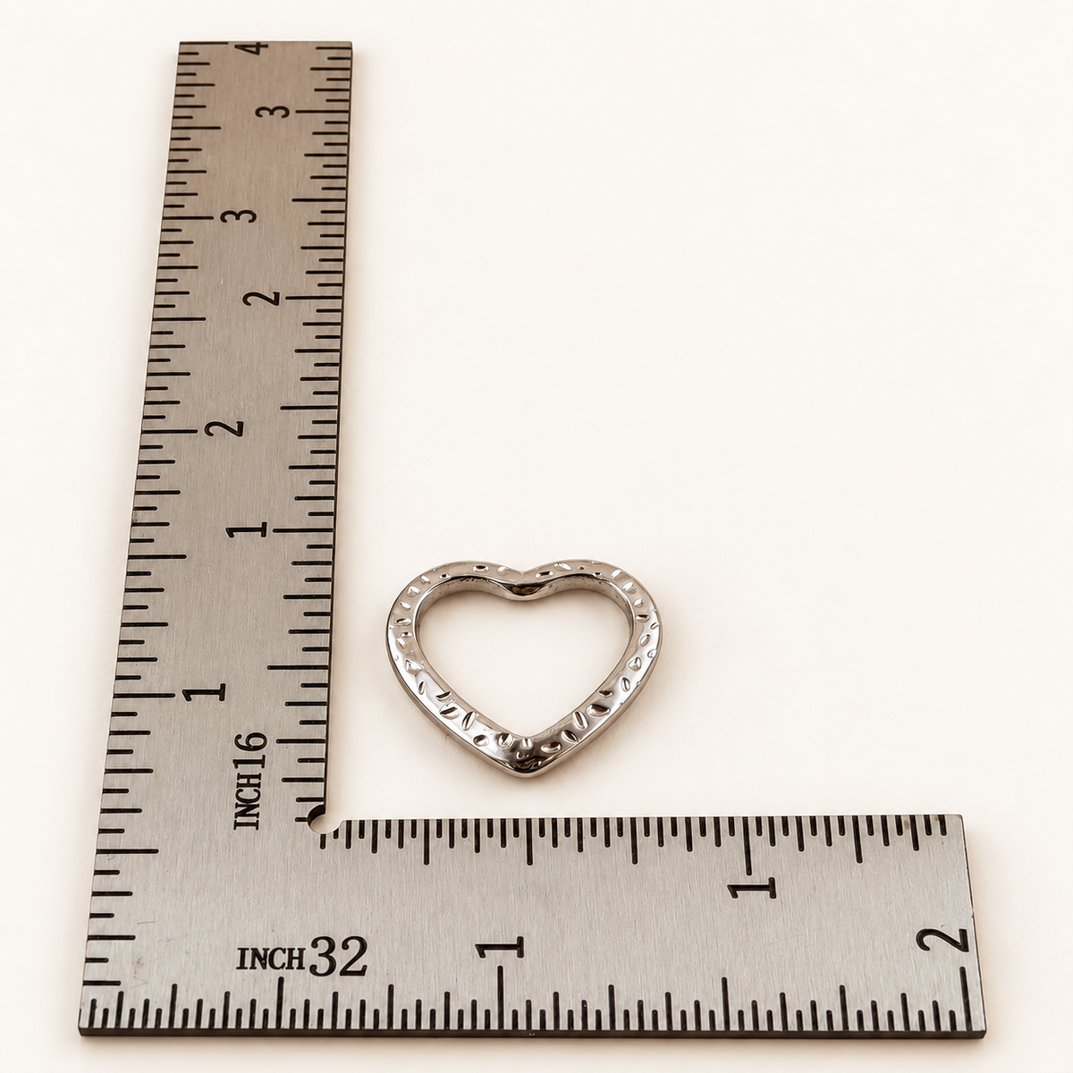Carved Heart Linking Ring & Charm – 18mm