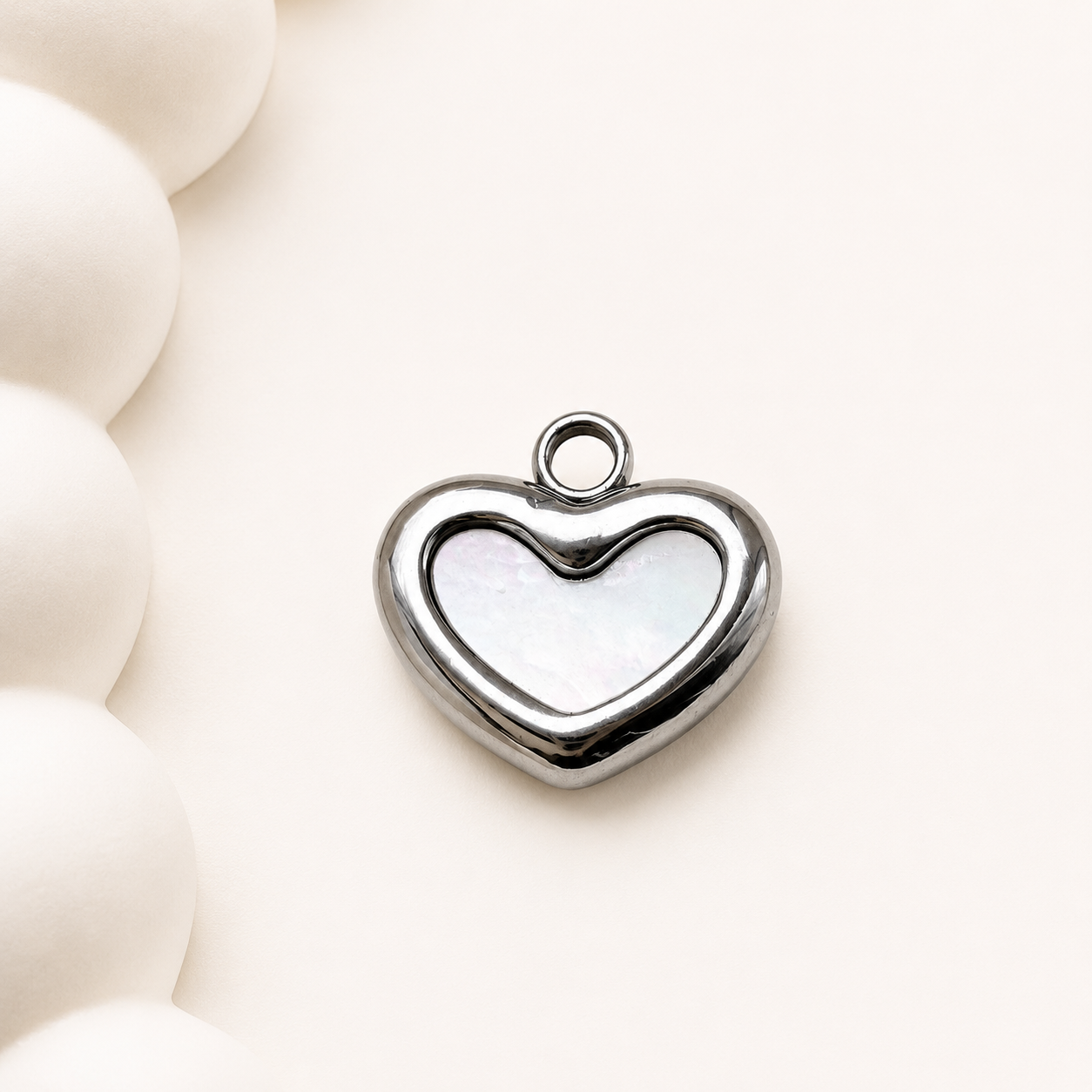 Shell Heart Charm -11mm