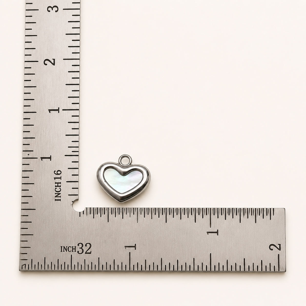 Shell Heart Charm -11mm