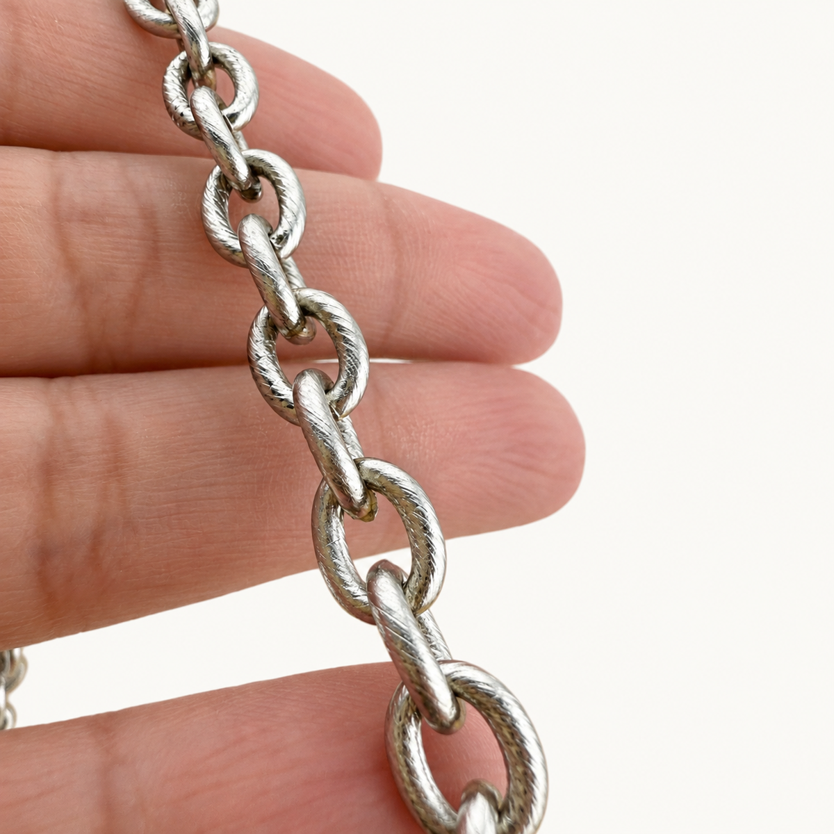 Chunky Heavy Duty Textured Chain – 10.5x7.5mm
