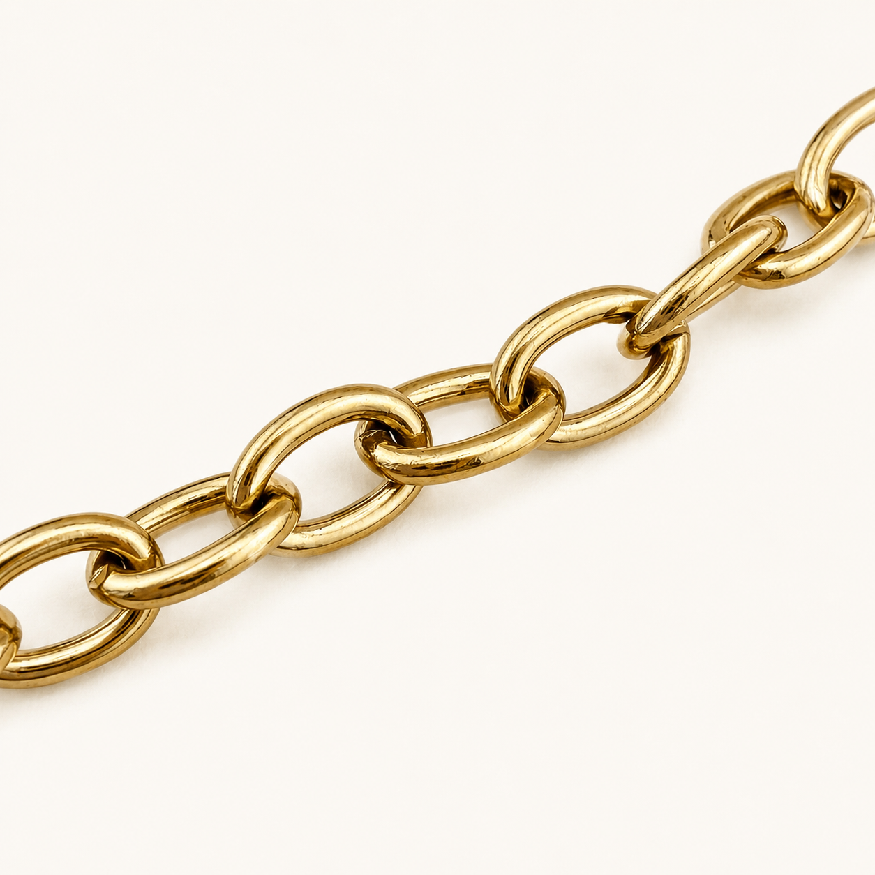18K Gold Oval Cable Chain – 7x5mm (By the Foot)