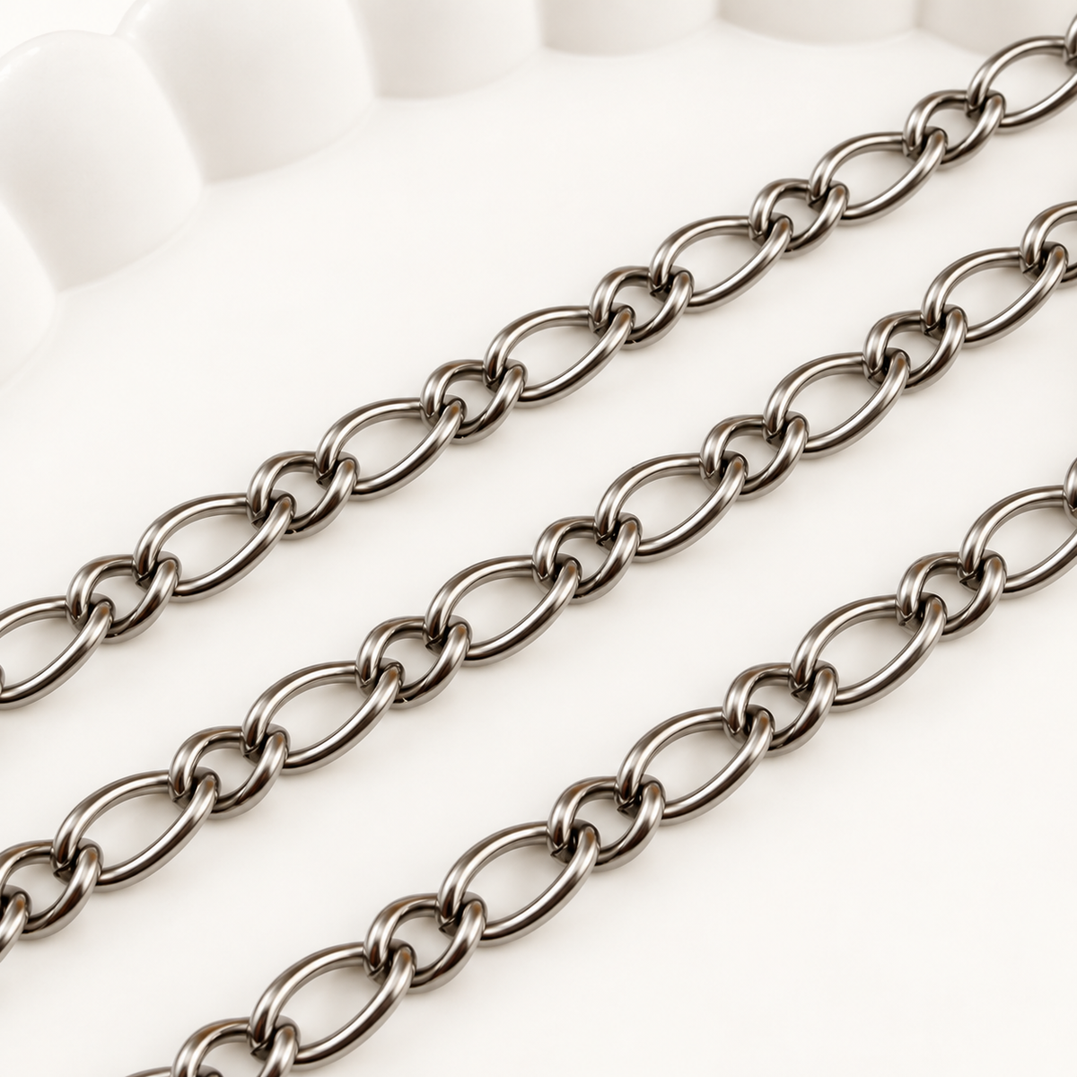 Modern Figaro Chain – 6–9mm (By the Foot)