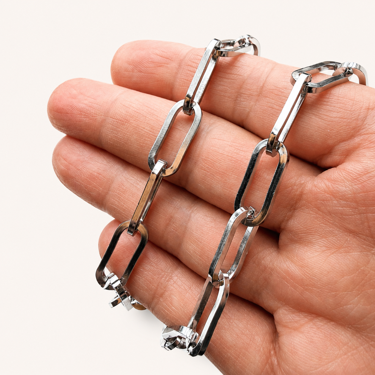 18mm Enlongated Paperclip Chain