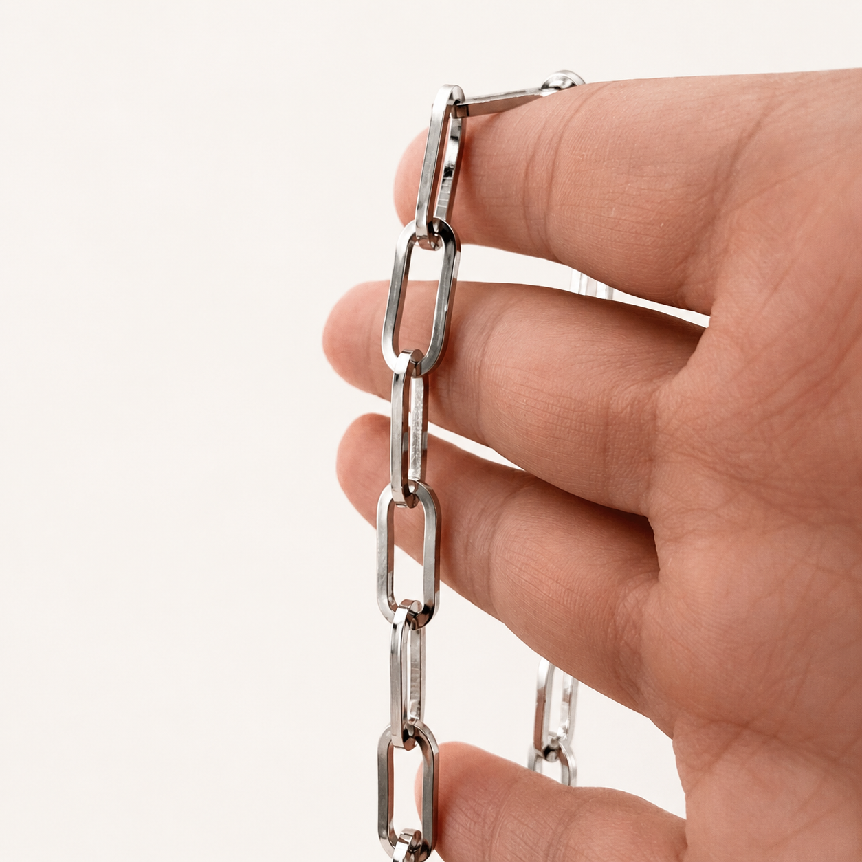 18mm Enlongated Paperclip Chain
