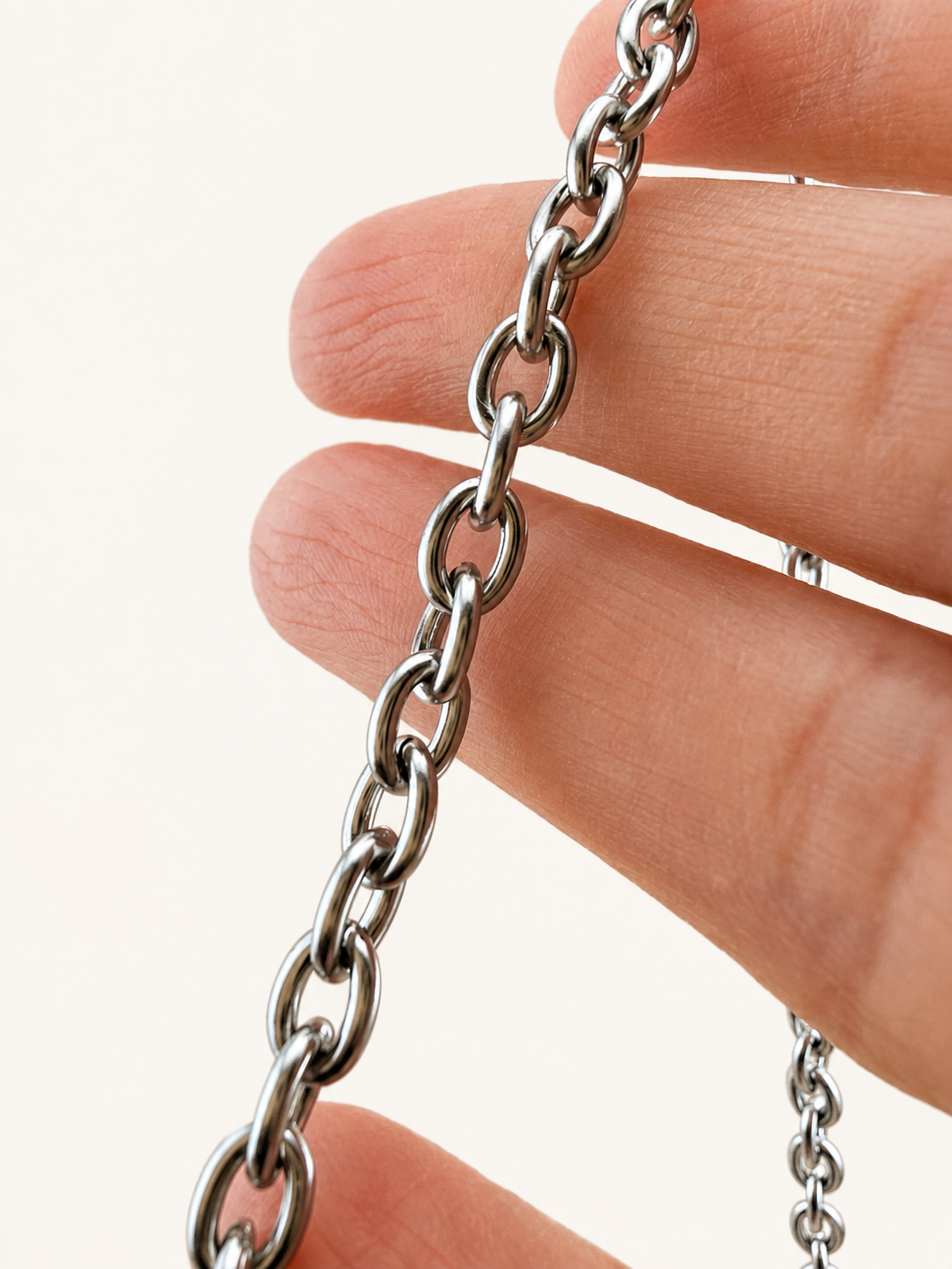 Classic Oval Cable Chain - Multiple Sizes (By the Foot)