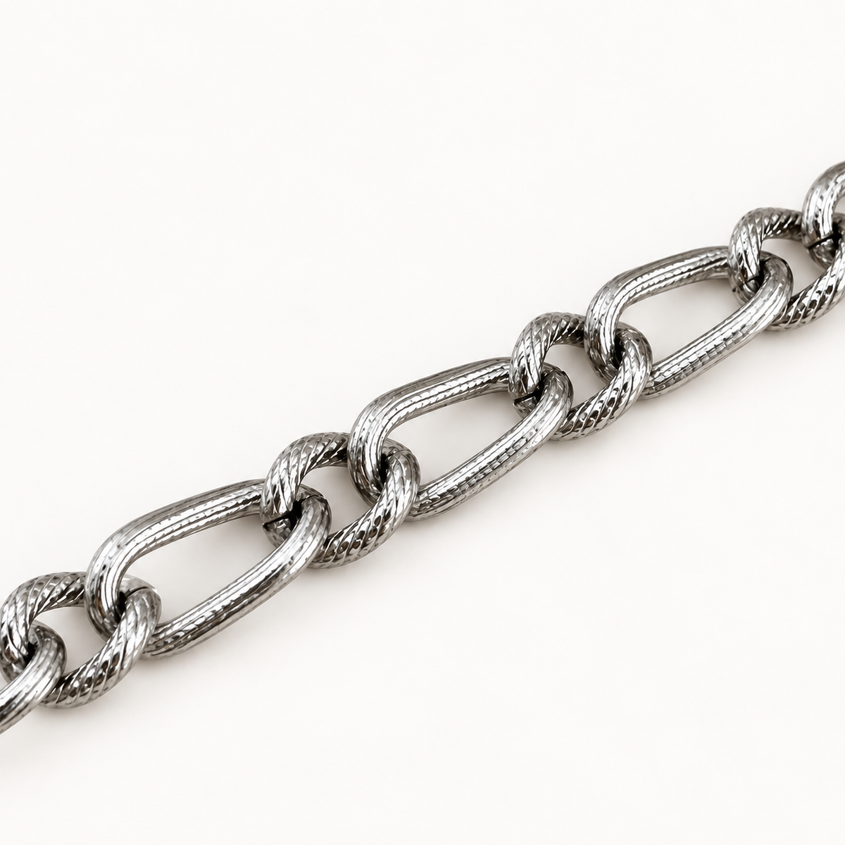 Twisted Textured Curb Chain – 10x8mm & 14.5x8mm Alternating Links