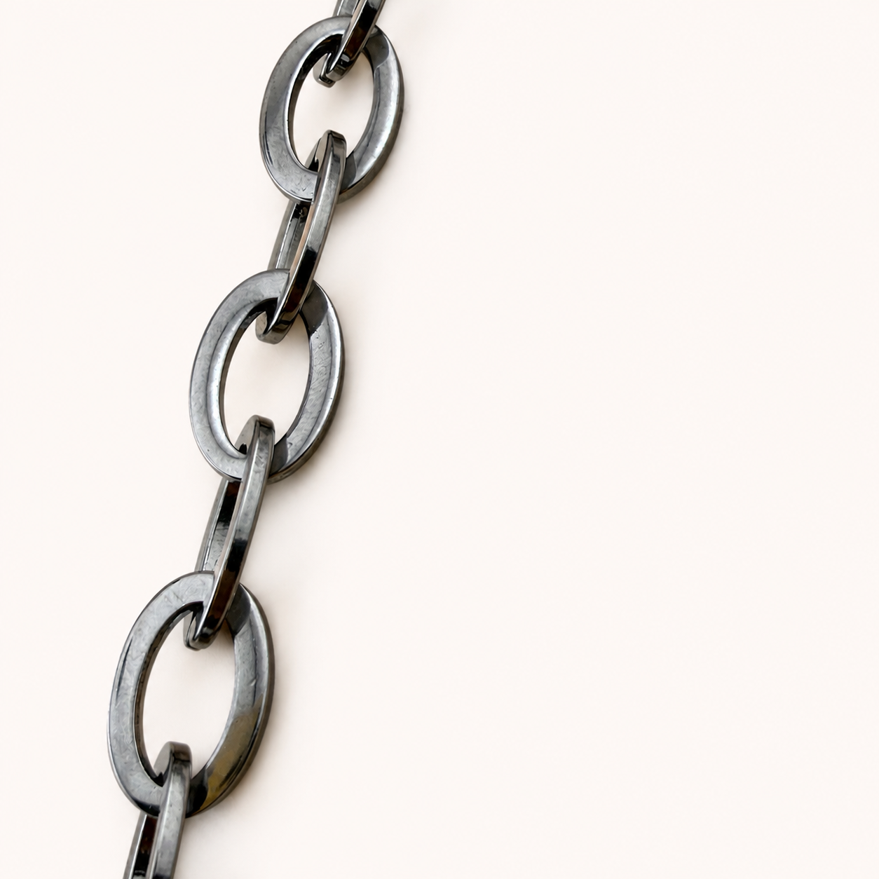 Smoky Silver Oval Statement Chain – 15x10mm
