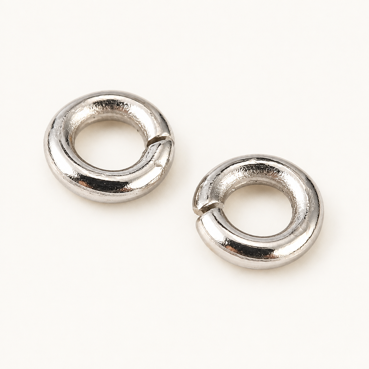 4mm Round Open Jump Rings (Pack of 50)