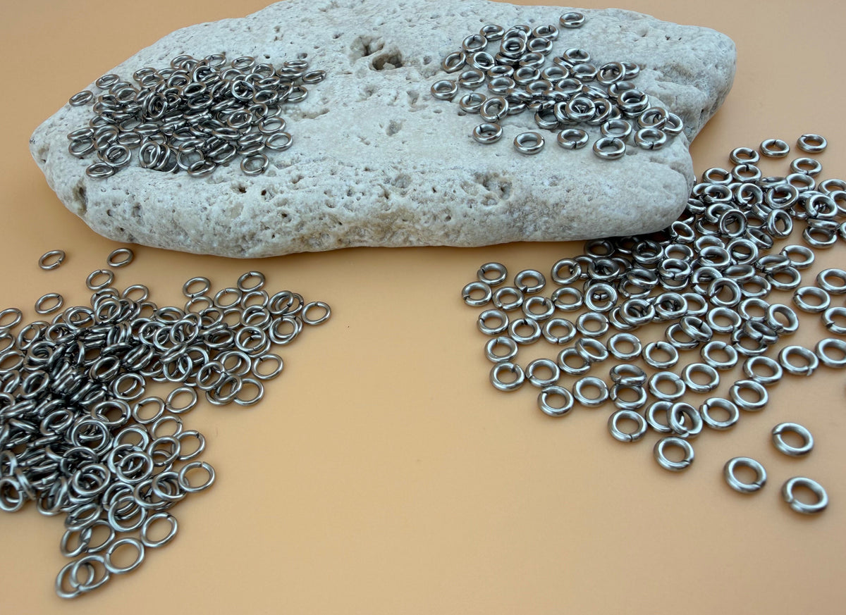 4mm Round Open Jump Rings (Pack of 50)